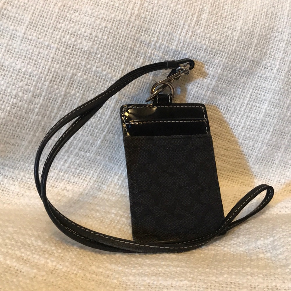 Coach lanyard black c’s